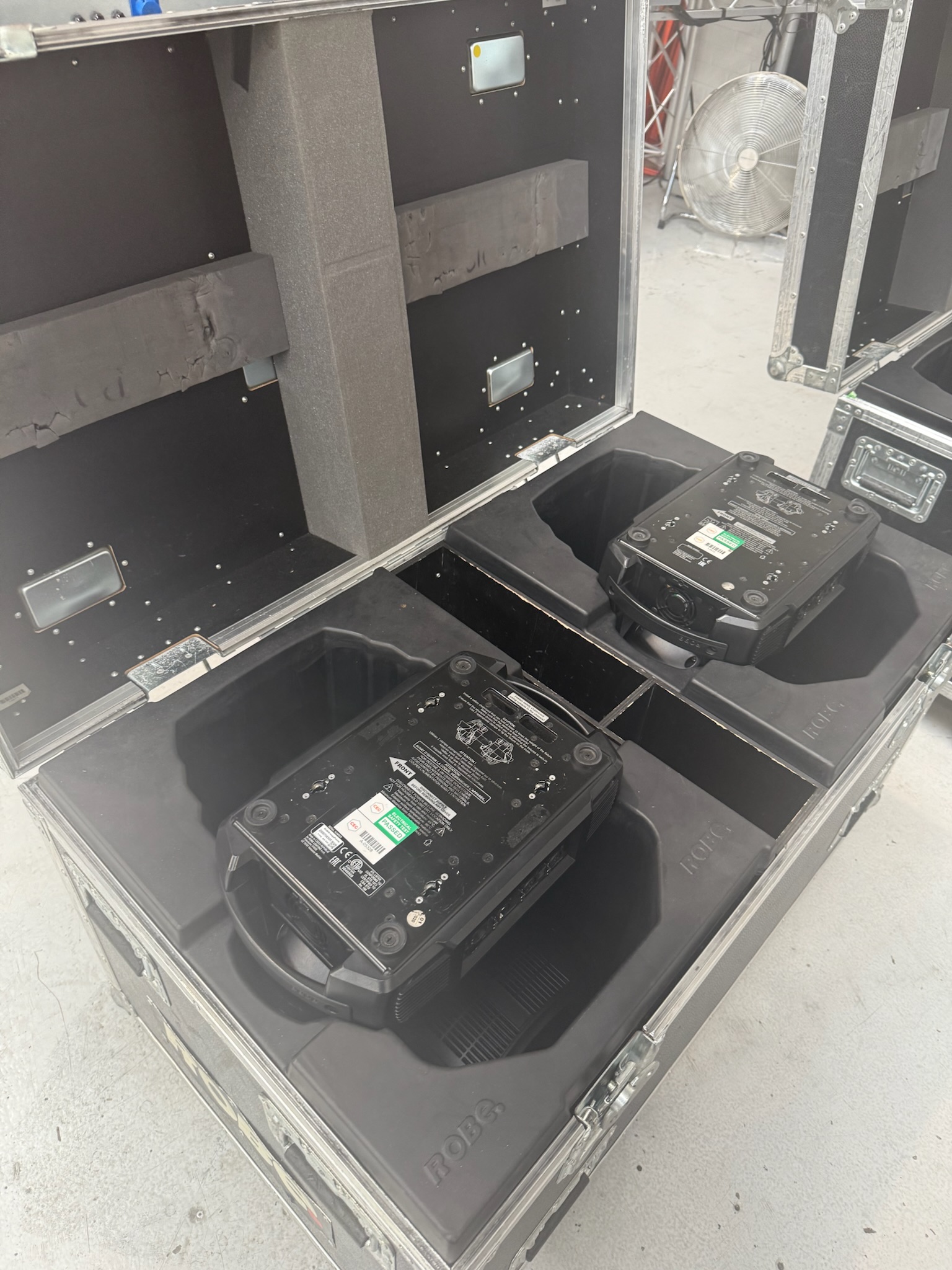 Robe MegaPointe thumbnail 3